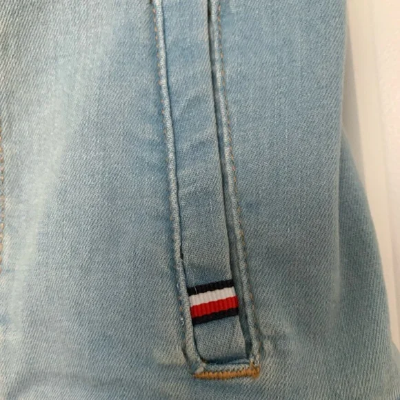Tommy Hilfiger Women’s Blue Jean Denim Vest size S/P - Picture 2 of 7